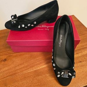 Ferragamo Vara SW 3cm in black suede and crystals.